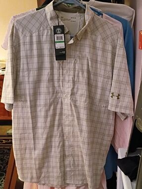 Under Armour Men’s Short-Sleeve Plaid Button-Down Shirt - Light Tan and Cream